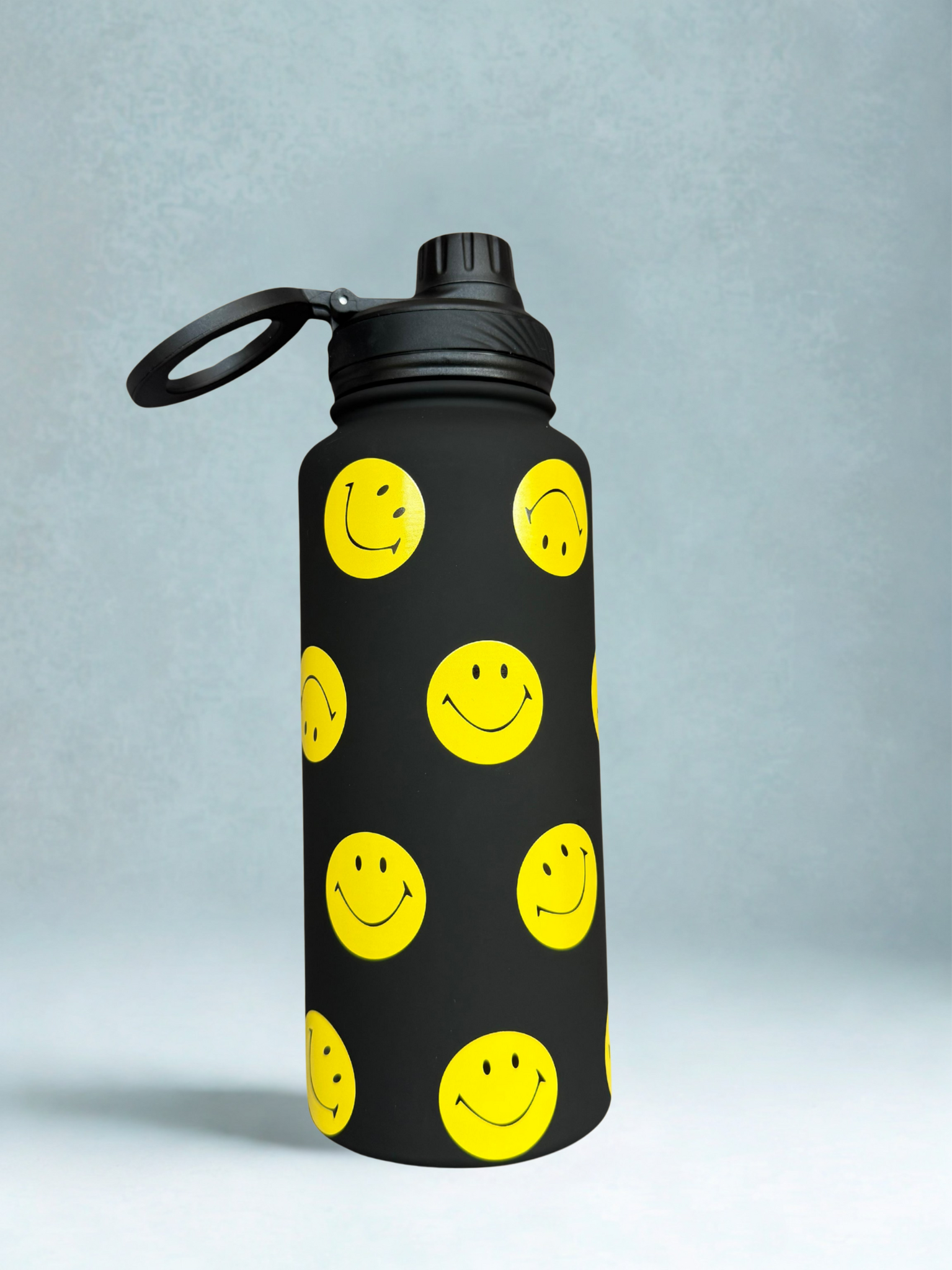 Magnetic Safe Water Bottle 1L Graphic Print - BLACK SMILES